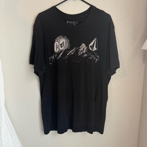 Volcom Black Short Sleeve Graphic Tee - Picture 1 of 3